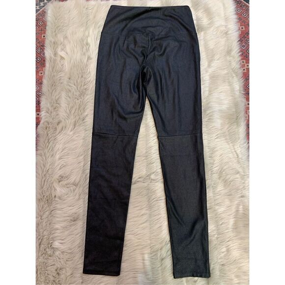 Nordstrom Trouve faux leather leggings Matte finish moto XS - Picture 3 of 5